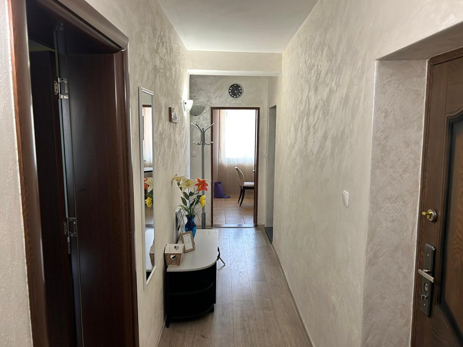 Apart House Ana Апартамент За Гости Ана Vratsa Ngoại thất bức ảnh
